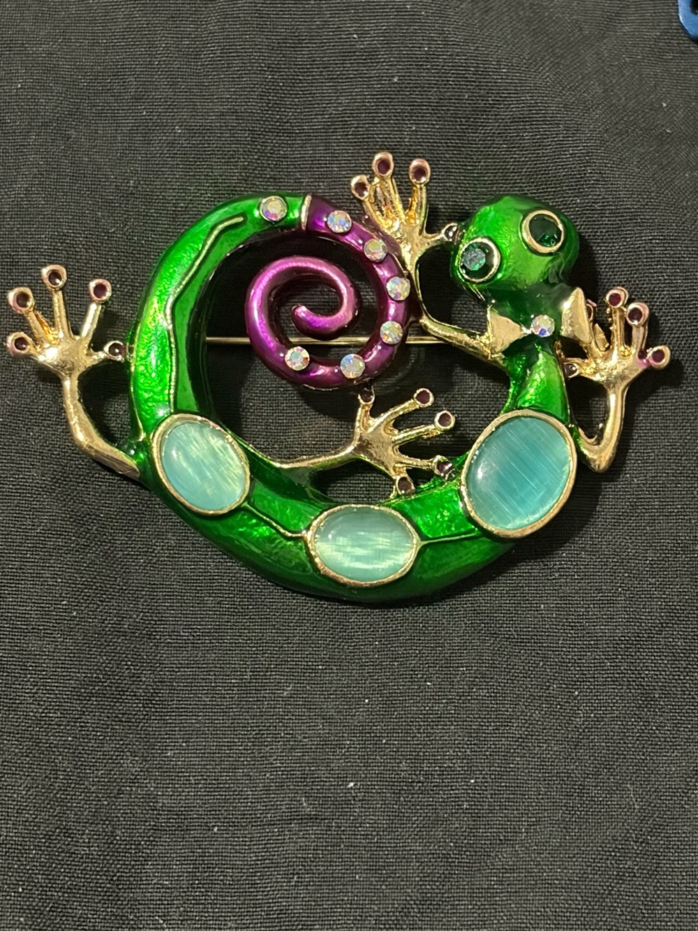 Green and Purple Lizard Brooch Pin - Fashion Jewelry